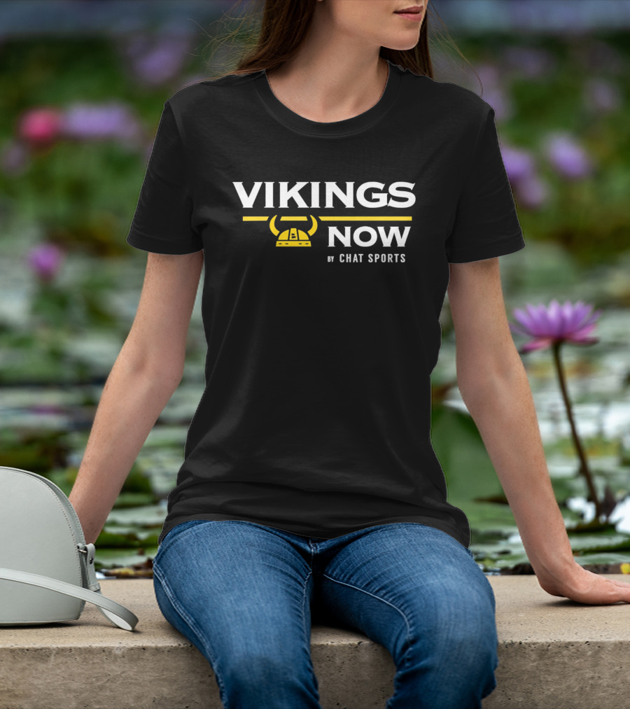 Vikings Now Chat Sports Minnesota Vikings Horns Helmets T-Shirt