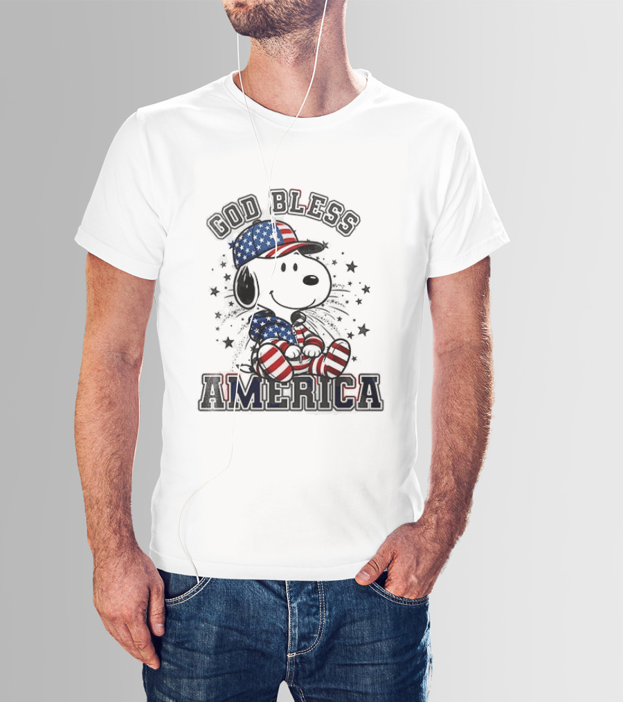 Peanuts Snoopy God Bless America Stars And Stripes T-Shirt