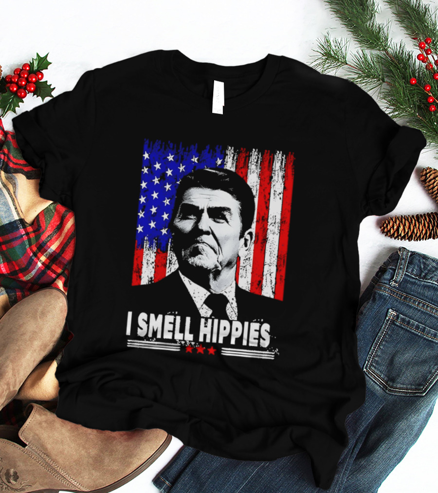 I Smell Hippies Reagan USA Flag Stars And Stripes T-Shirt