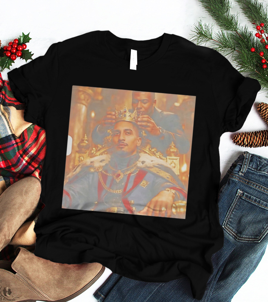 Raphinha Barcelona King Crowned Monarch Regal Throne Scene T-Shirt