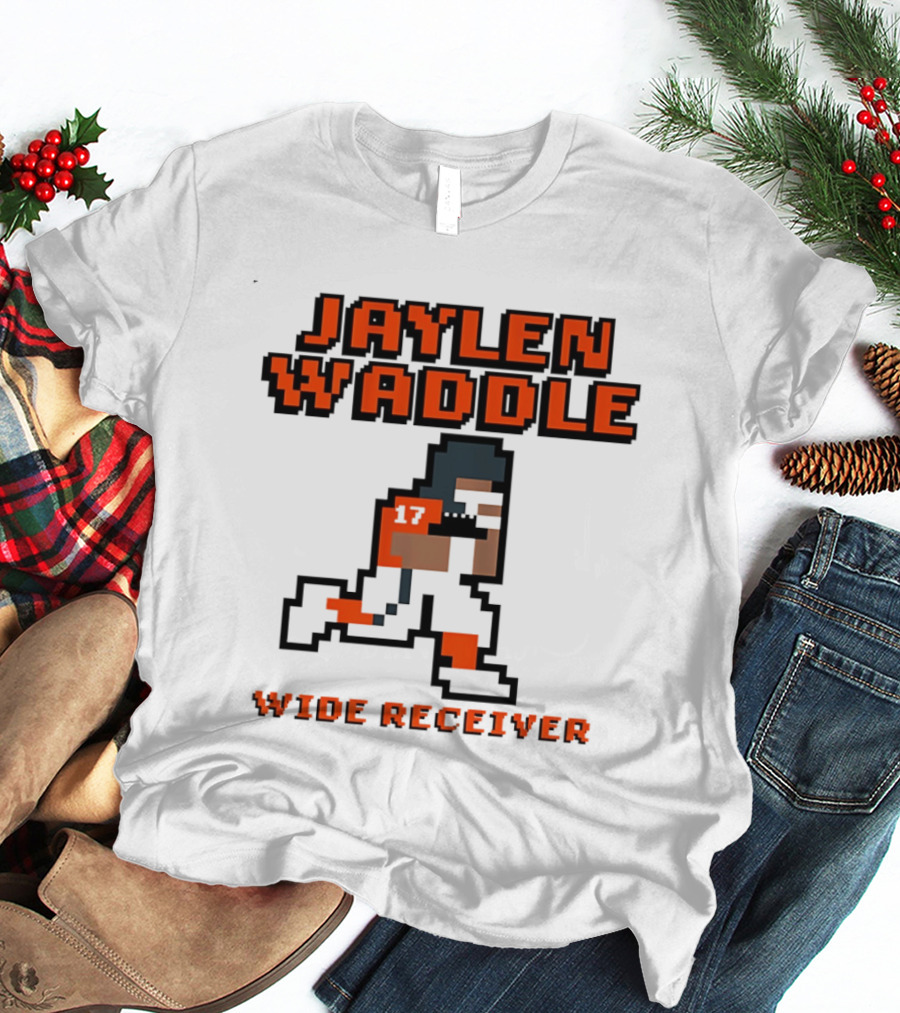 Jaylen Waddle Wide Receiver Pixel T-Shirt