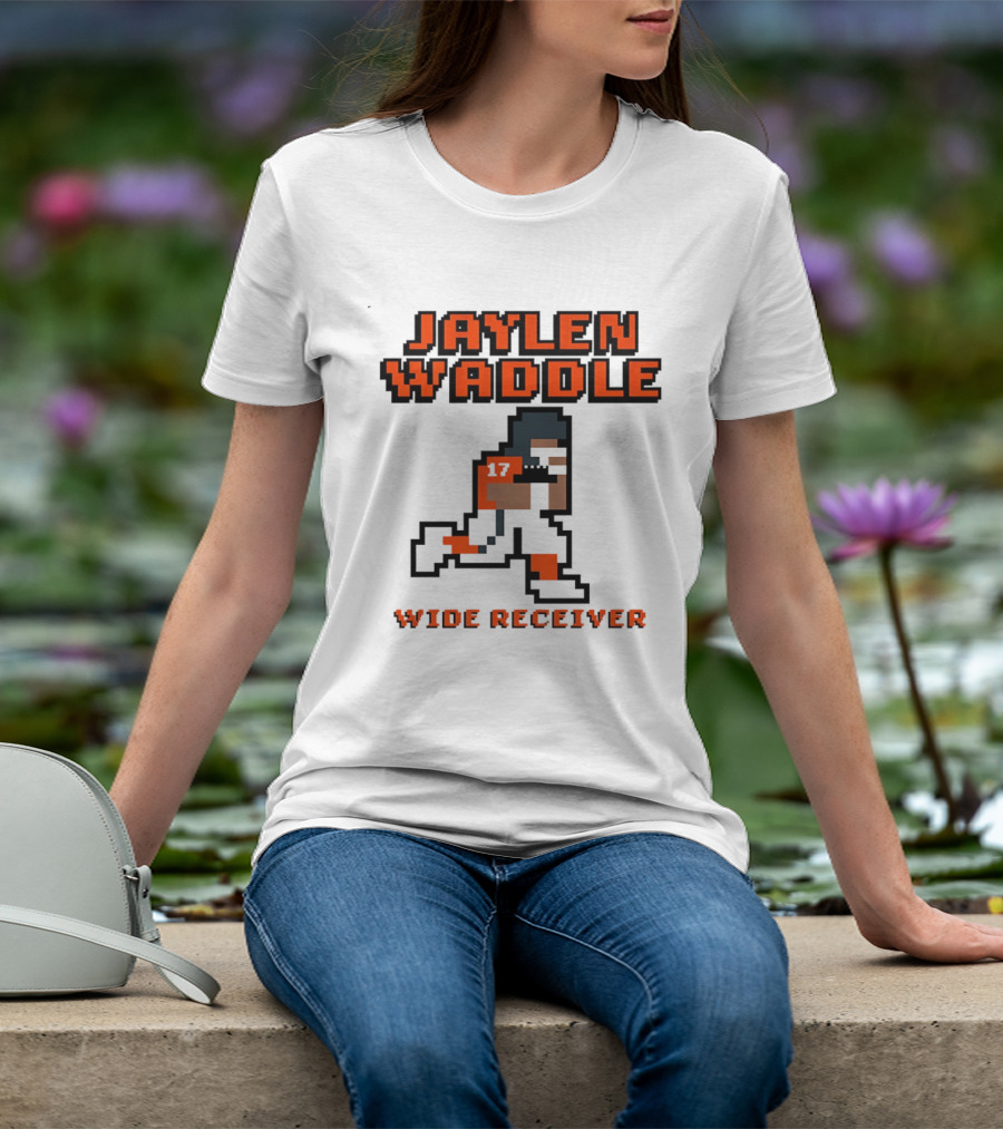 Jaylen Waddle Wide Receiver Pixel T-Shirt