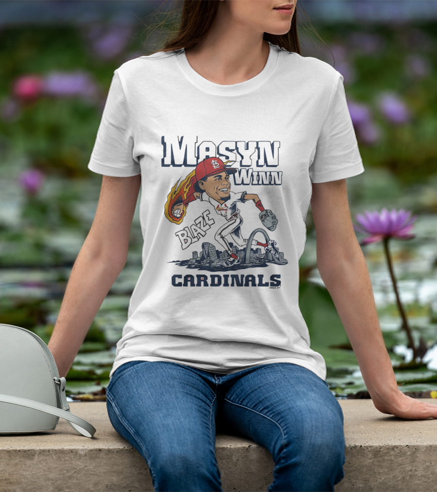 St. Louis Cardinals Masyn Winn Blaze Arch Skyline Caricature T-Shirt