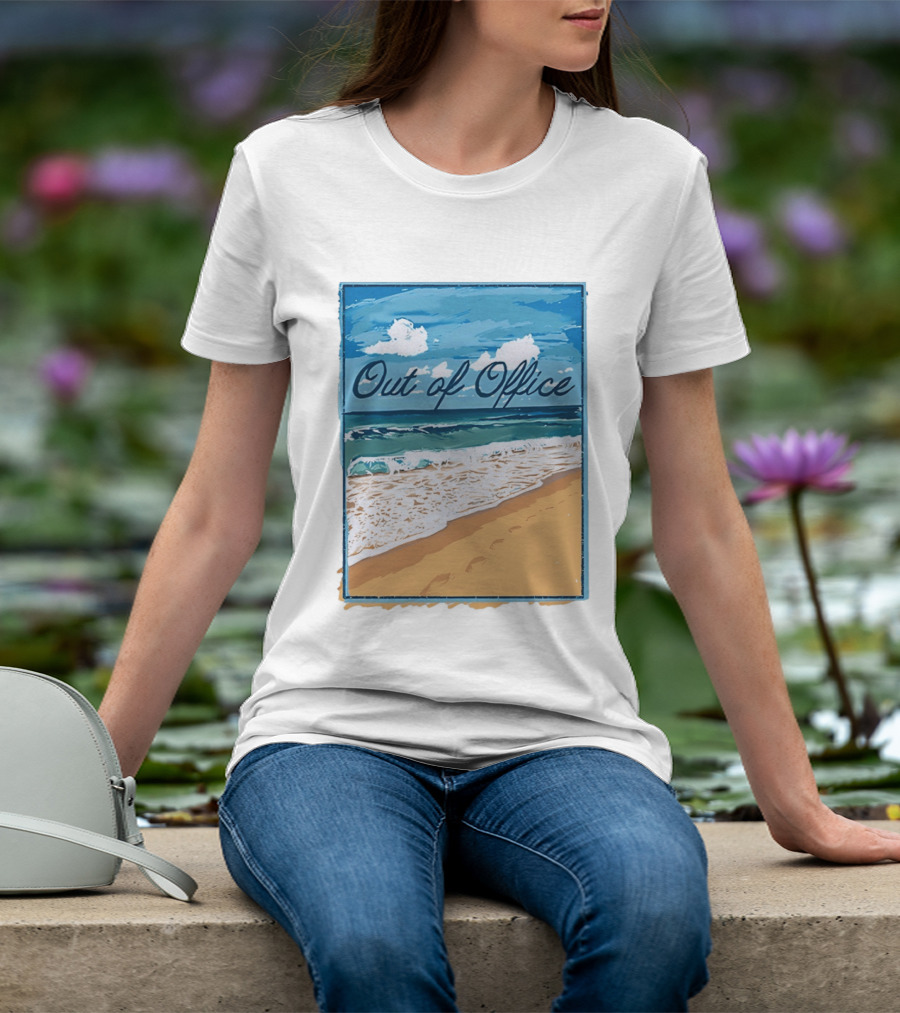 Out Of Office Beach Painting Photo 2025 Blue Sky Ocean Waves Sand T-Shirt
