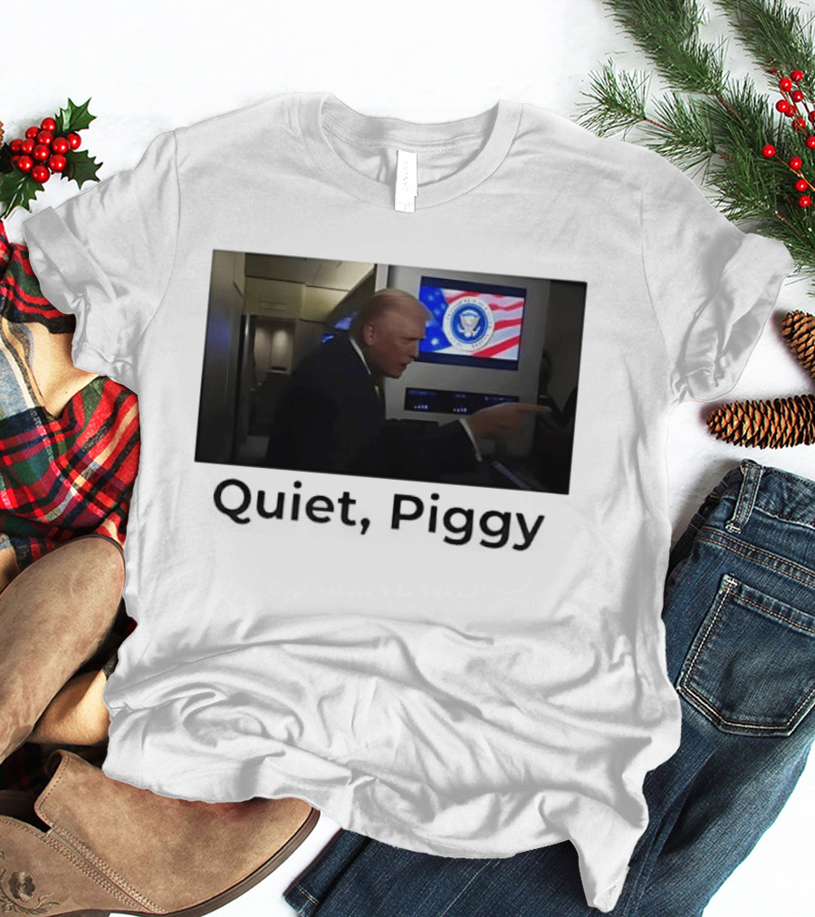 Quiet Piggy Presidential Seal Airplane Scene T-Shirt