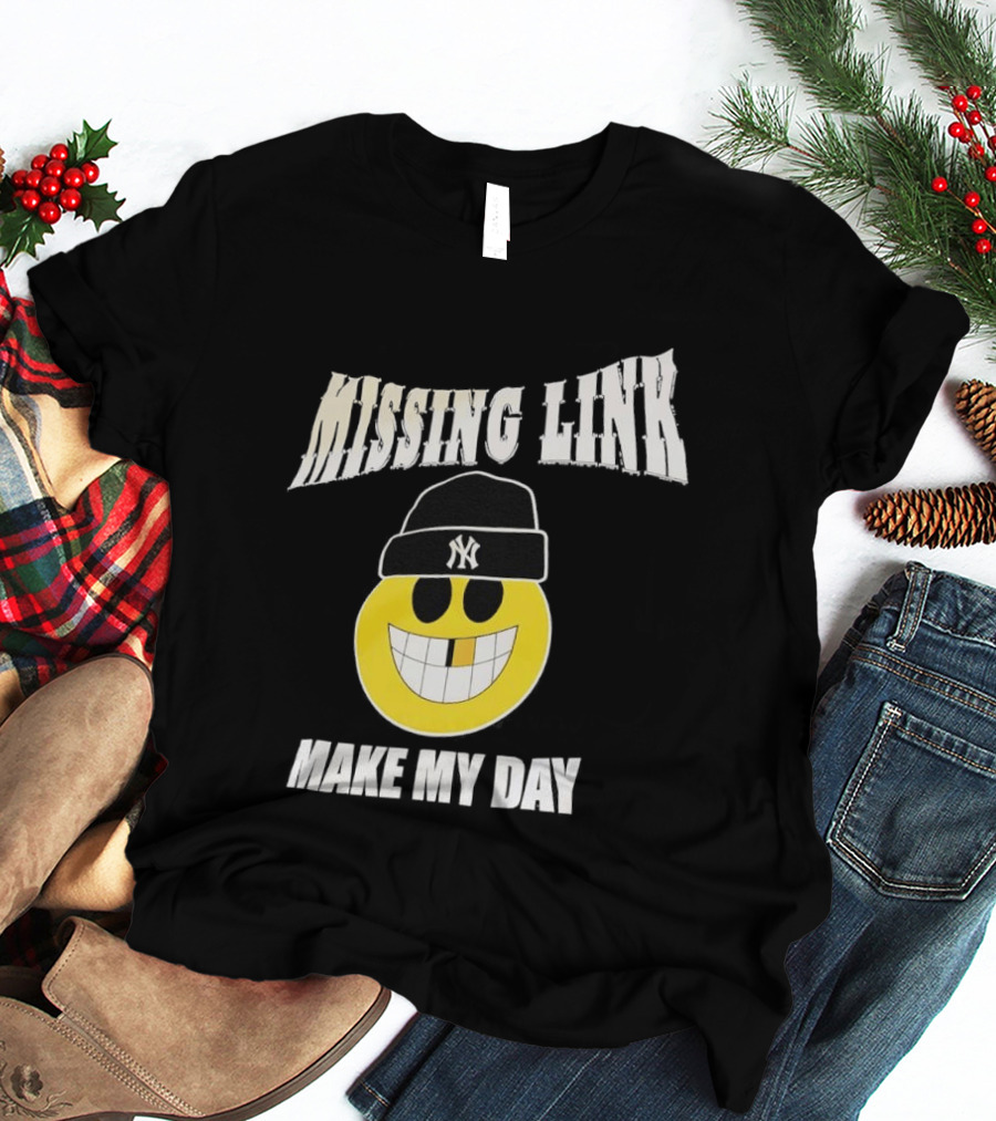 New York Yankees Missing Link Make My Day Smiley Face T-Shirt