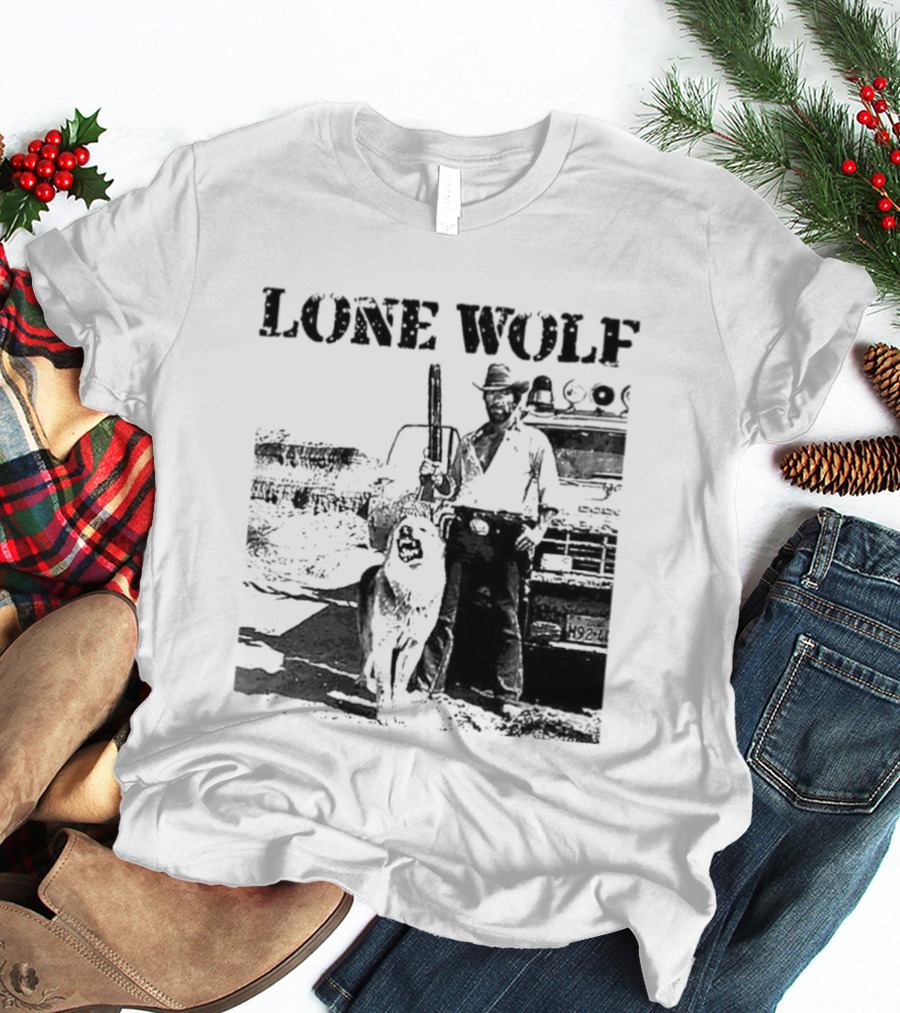 Chuck Norris Lone Wolf McQuade Vintage Action Scene T-Shirt