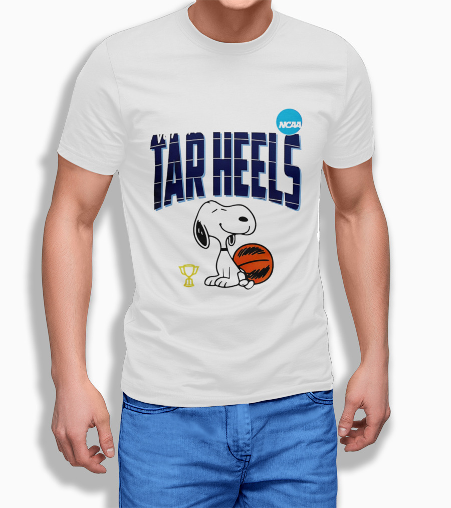 North Carolina Tar Heels Snoopy Basketball NCAA March Madness 2026 T-Shirt