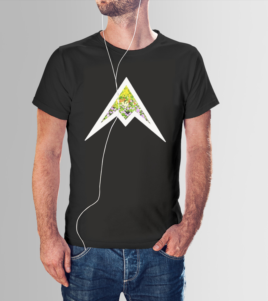 AM Garden Floral Pattern M Shape T-Shirt