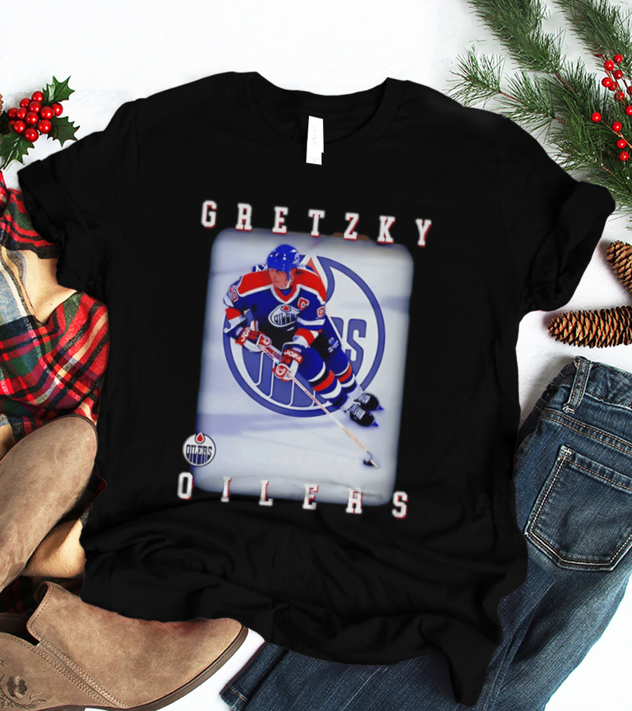 Wayne Gretzky Edmonton Oilers Iconic NHL Legend Action Shot T-Shirt