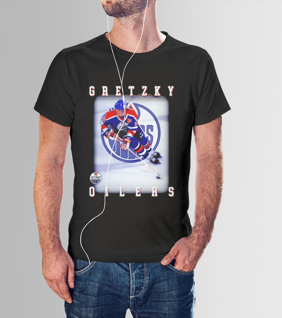 Wayne Gretzky Edmonton Oilers Iconic NHL Legend Action Shot T-Shirt
