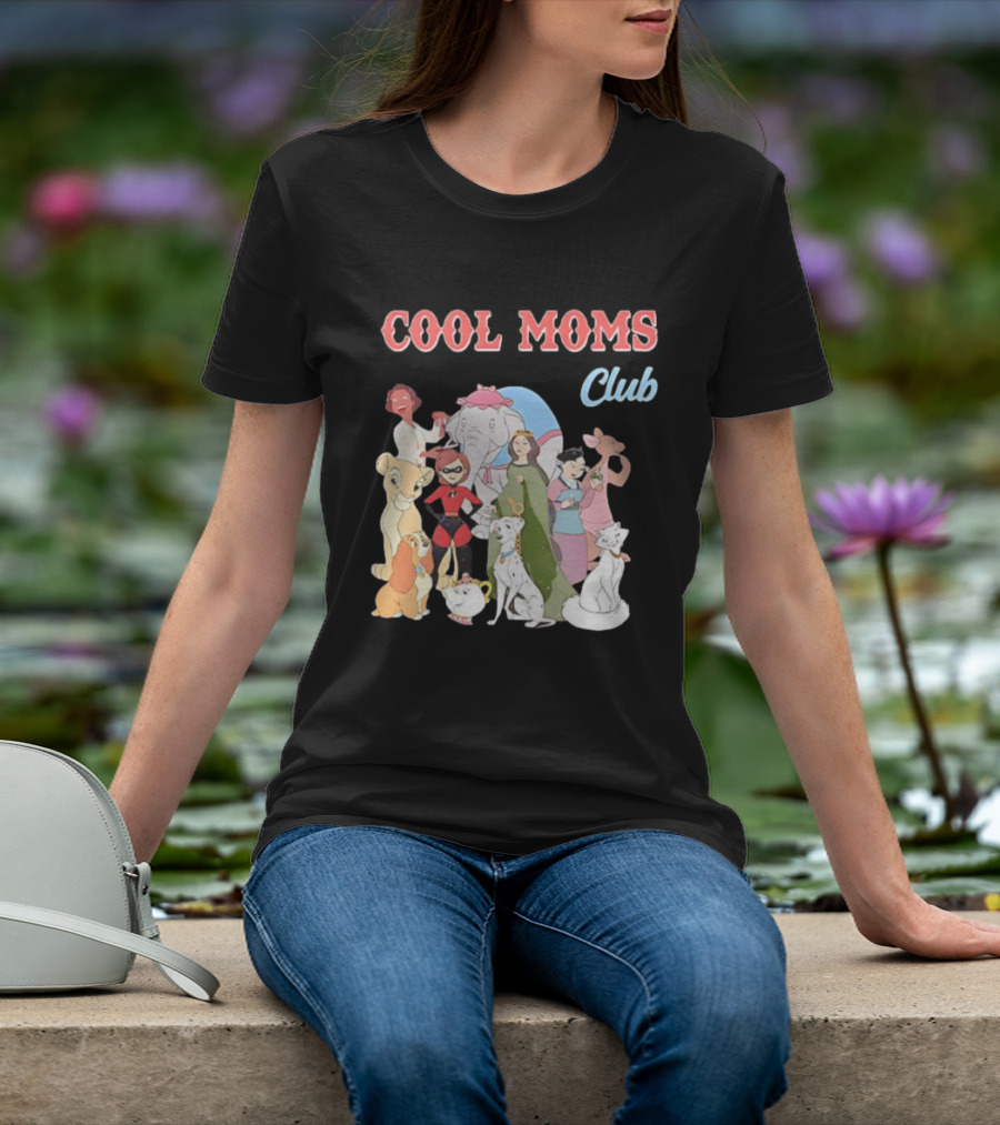 COOL MOMS CLUB Disney Characters T-Shirt