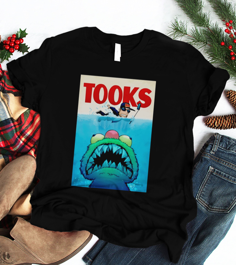 TOOKS Cartoon Giant Monster Inspired By Jaws With Diver And Cap T-Shirt