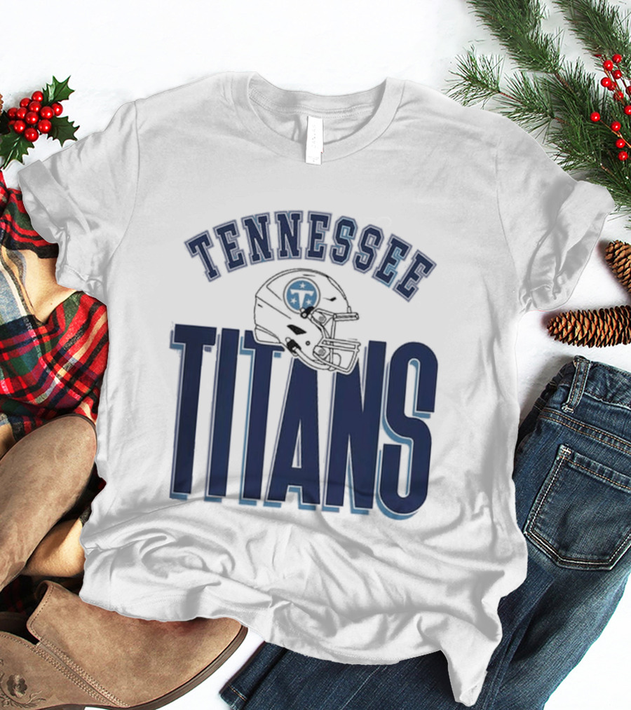 Tennessee Titans Helmet Gameday Couture Fierce Focus Relaxed Fit T-Shirt