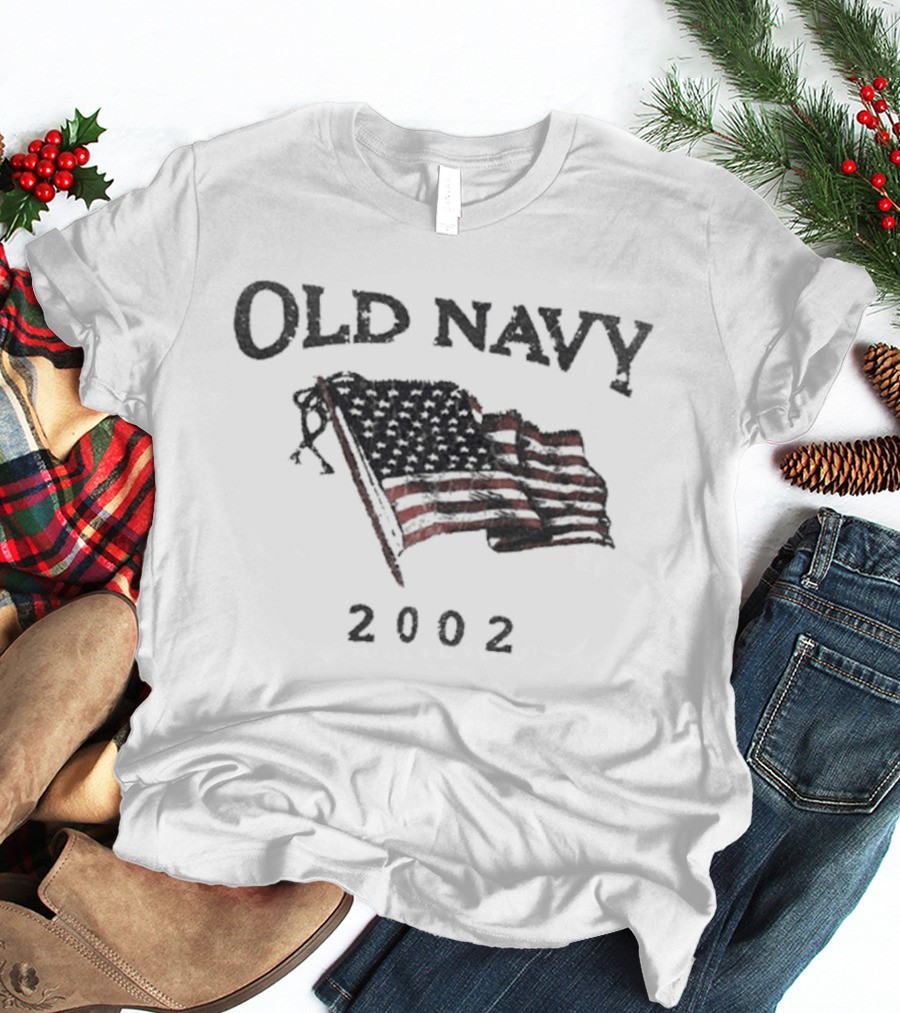 OLD NAVY 2002 USA Flag T-Shirt