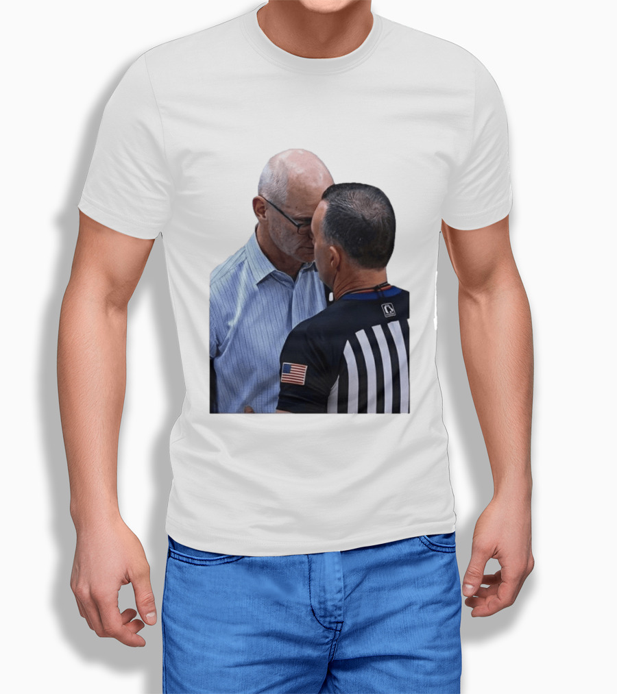 Dan Hurley Uconn Huskies Headbutt Confrontation With Referee Basketball Moment T-Shirt