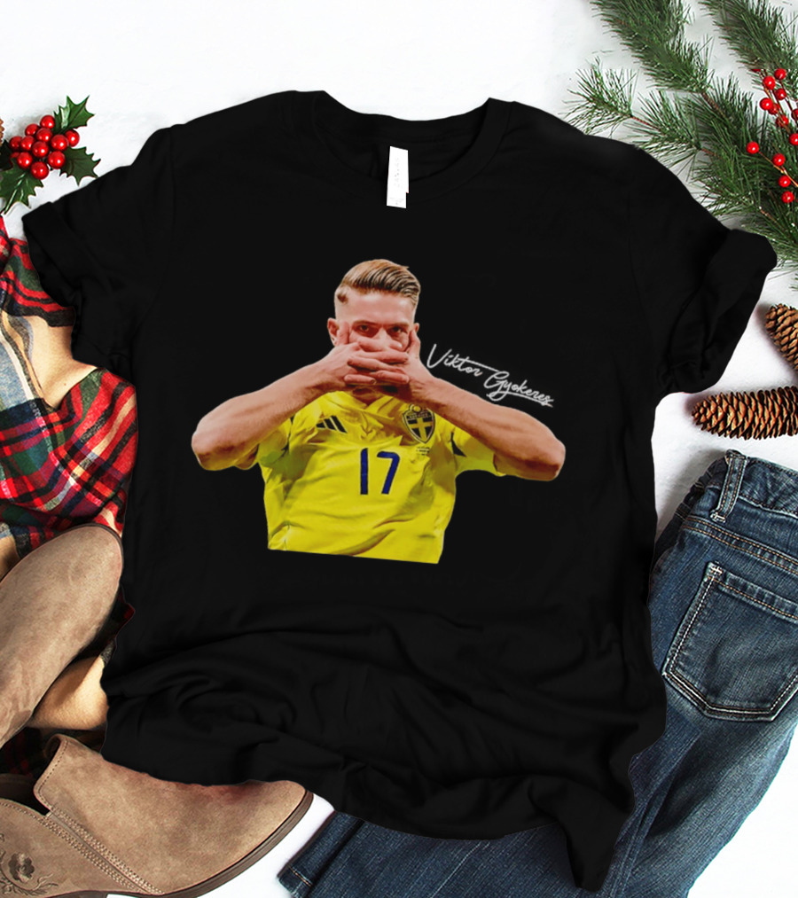Viktor Gyokeres Sweden Soccer Jersey 17 T-Shirt