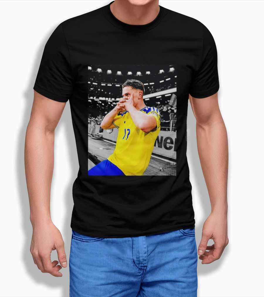 Viktor Gyokeres Sweden Yellow Soccer Jersey Celebration T-Shirt