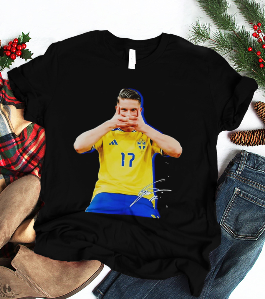 Viktor Gyokeres Sweden Number 17 Signature Gesture T-Shirt