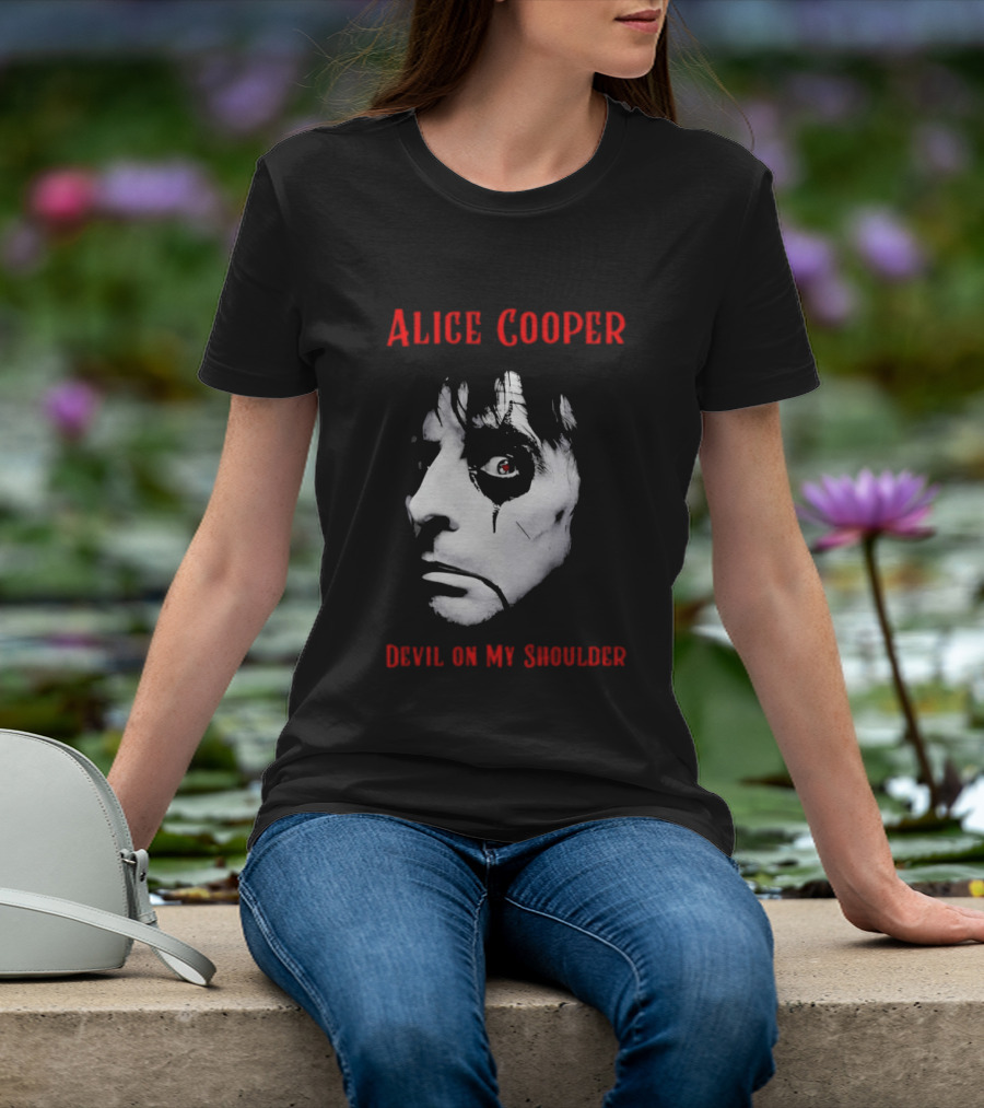 Alice Cooper Devil On My Shoulder Halloween Horror Music T-Shirt