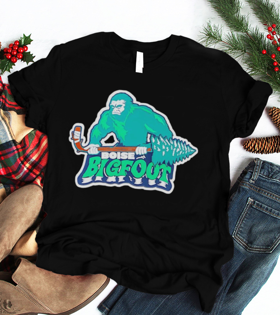 Boise Bigfoot Ice Hockey Team Sasquatch Hockey Stick T-Shirt