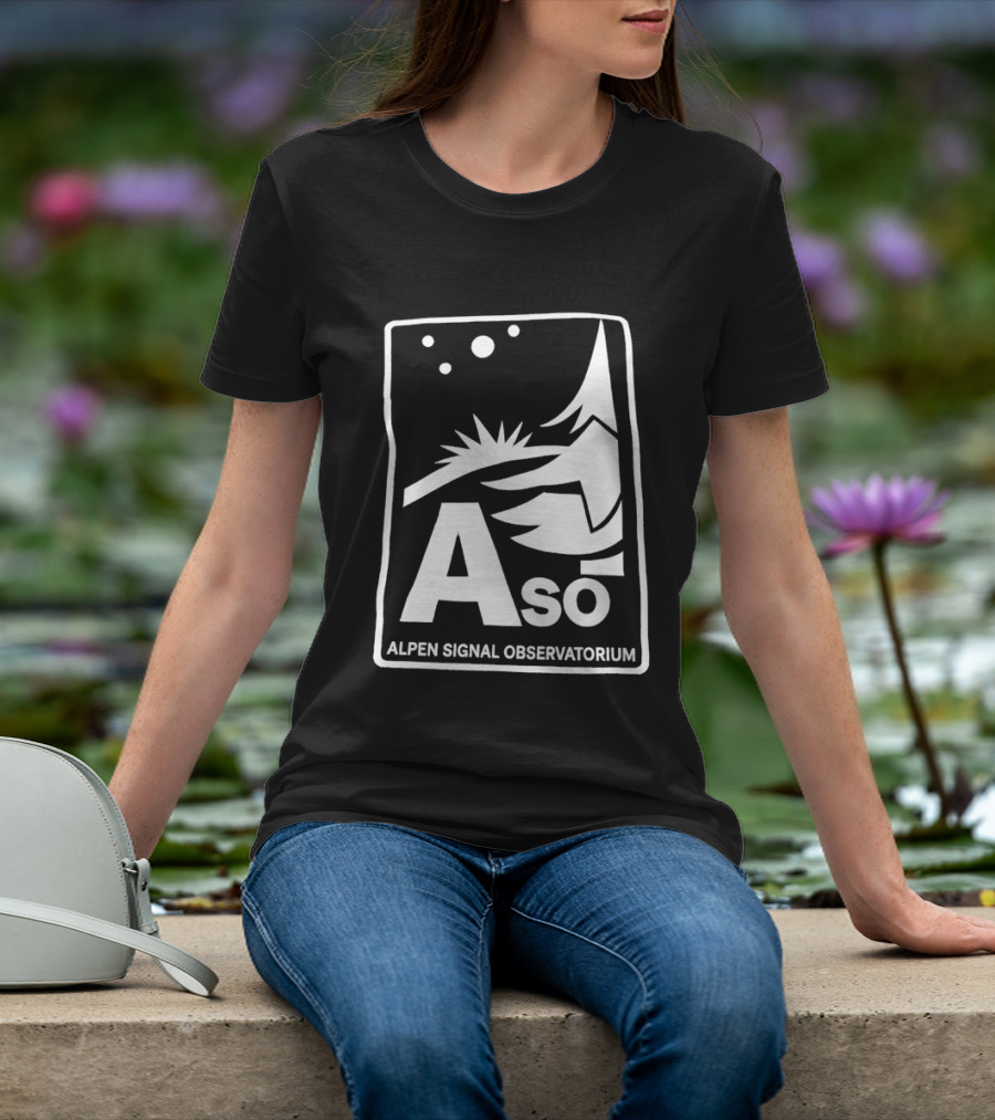 Aso Alpen Signal Observatorium Night Sky T-Shirt