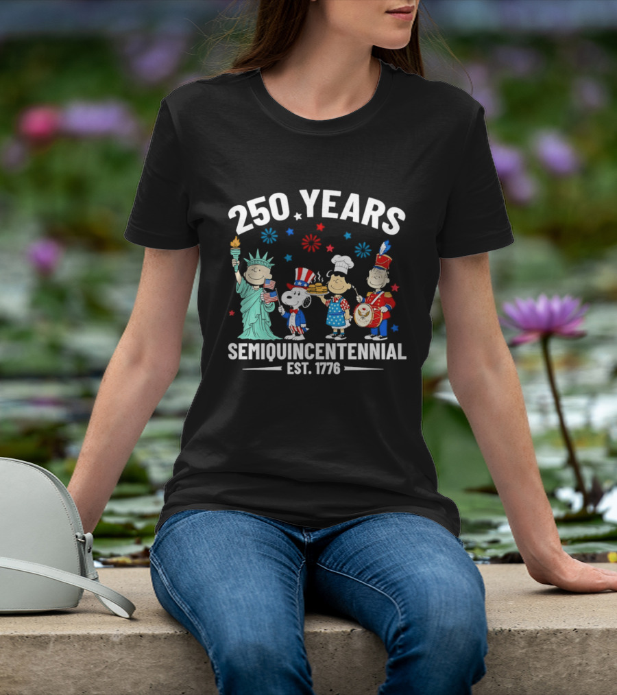 Peanuts Characters Celebrating 250 Years American Semiquincentennial Est 1776 T-Shirt