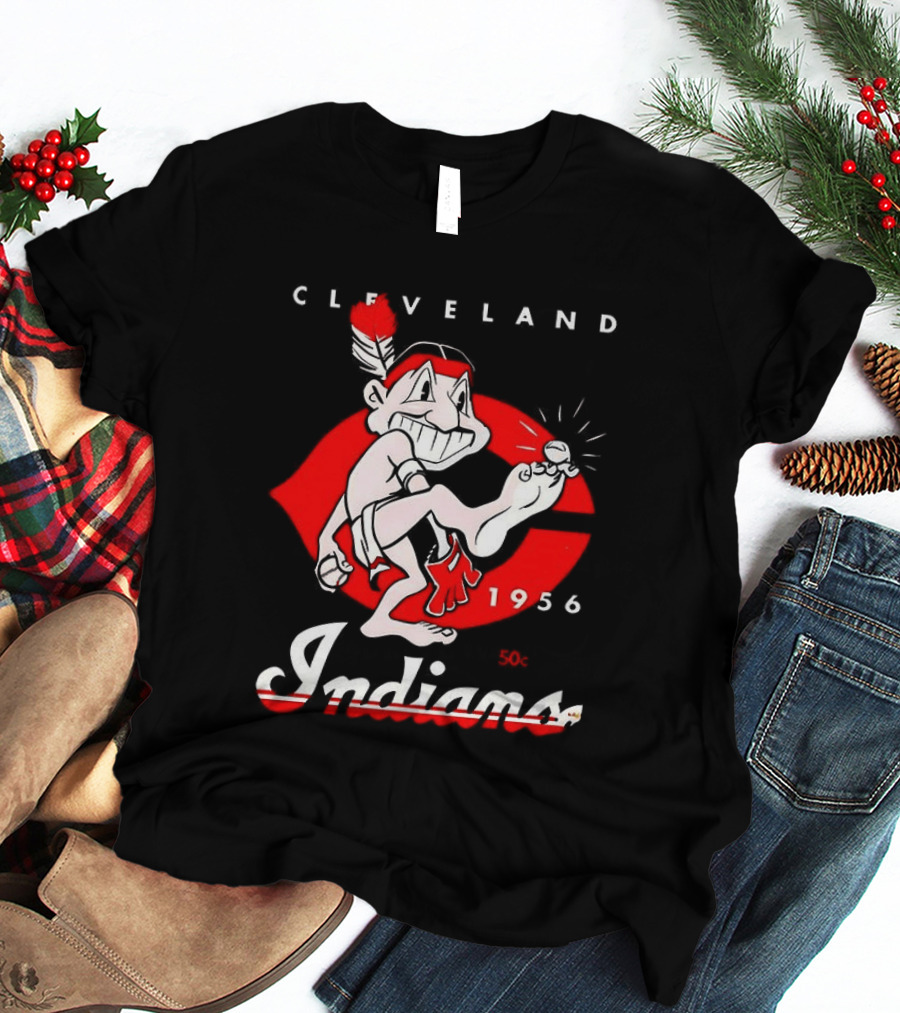 Cleveland Indians 1956 Retro Logo Vintage Sports Memorabilia T-Shirt