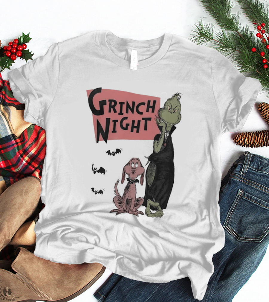 Grinch And Max Halloween Night Spooky Scene T-Shirt
