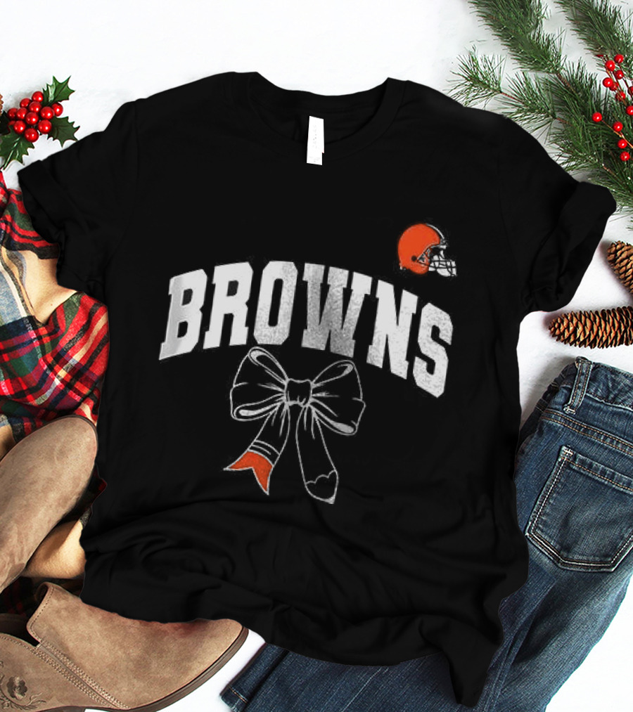 Cleveland Browns Retired Teacher Lover Ribbon Helmet T-Shirt