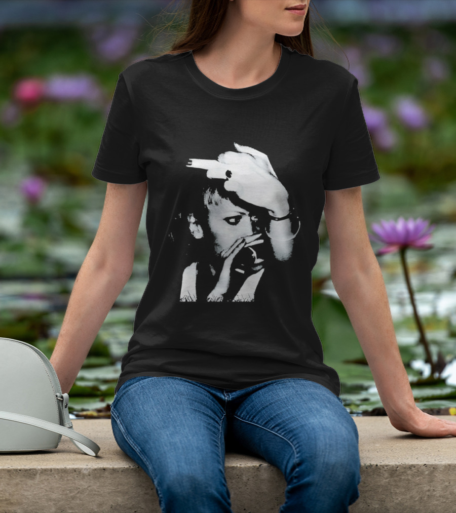 Gwen Stefani Middle Finger Classic Punk Rock Iconic Gesture T-Shirt
