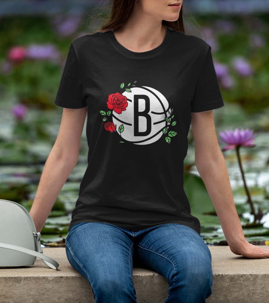 Brooklyn Nets B Roses Sant Jordi's Day Coach Fernández T-Shirt