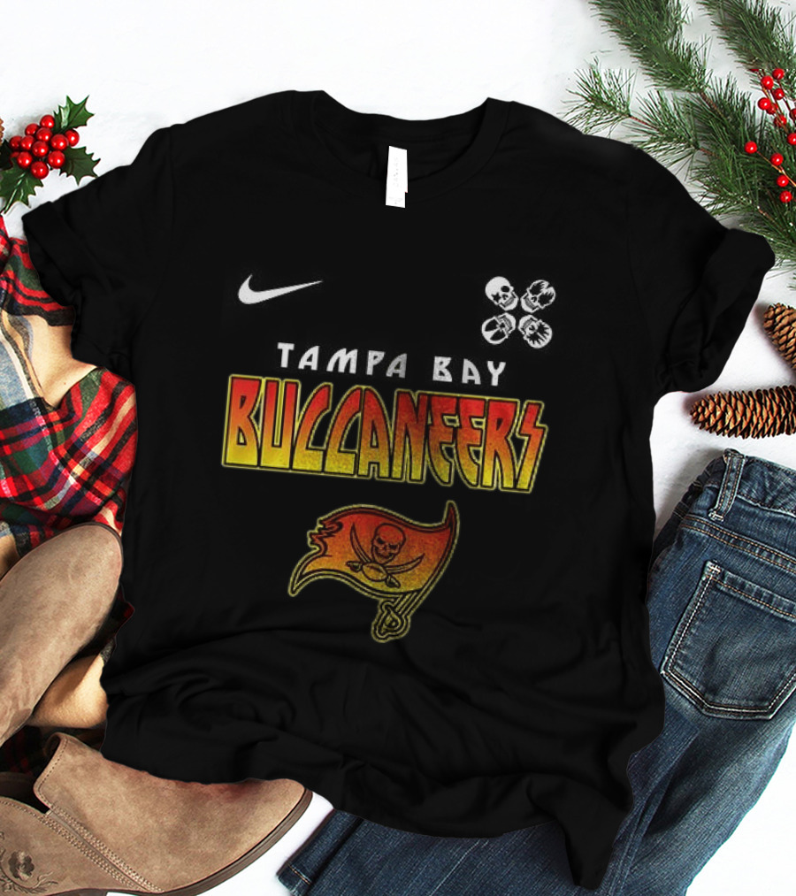 Tampa Bay Buccaneers Rock And Roll All Nite Abbey Road T-Shirt