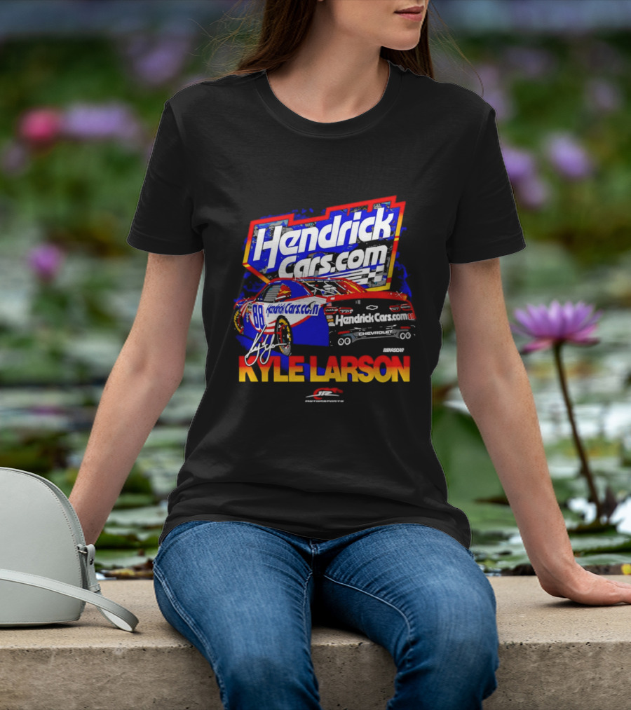 Kyle Larson HendrickCars.com No 88 Chevrolet Camaro SS Racing T-Shirt