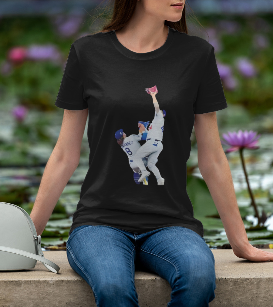 Andy Pages Hernandez Los Angeles Dodgers World Series Game 7 Catch Iconic Play T-Shirt