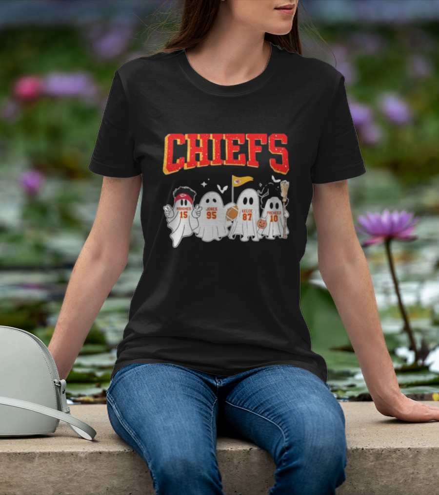 Kansas City Chiefs Halloween Mahomes Jones Kelce Pacheco Ghosts T-Shirt