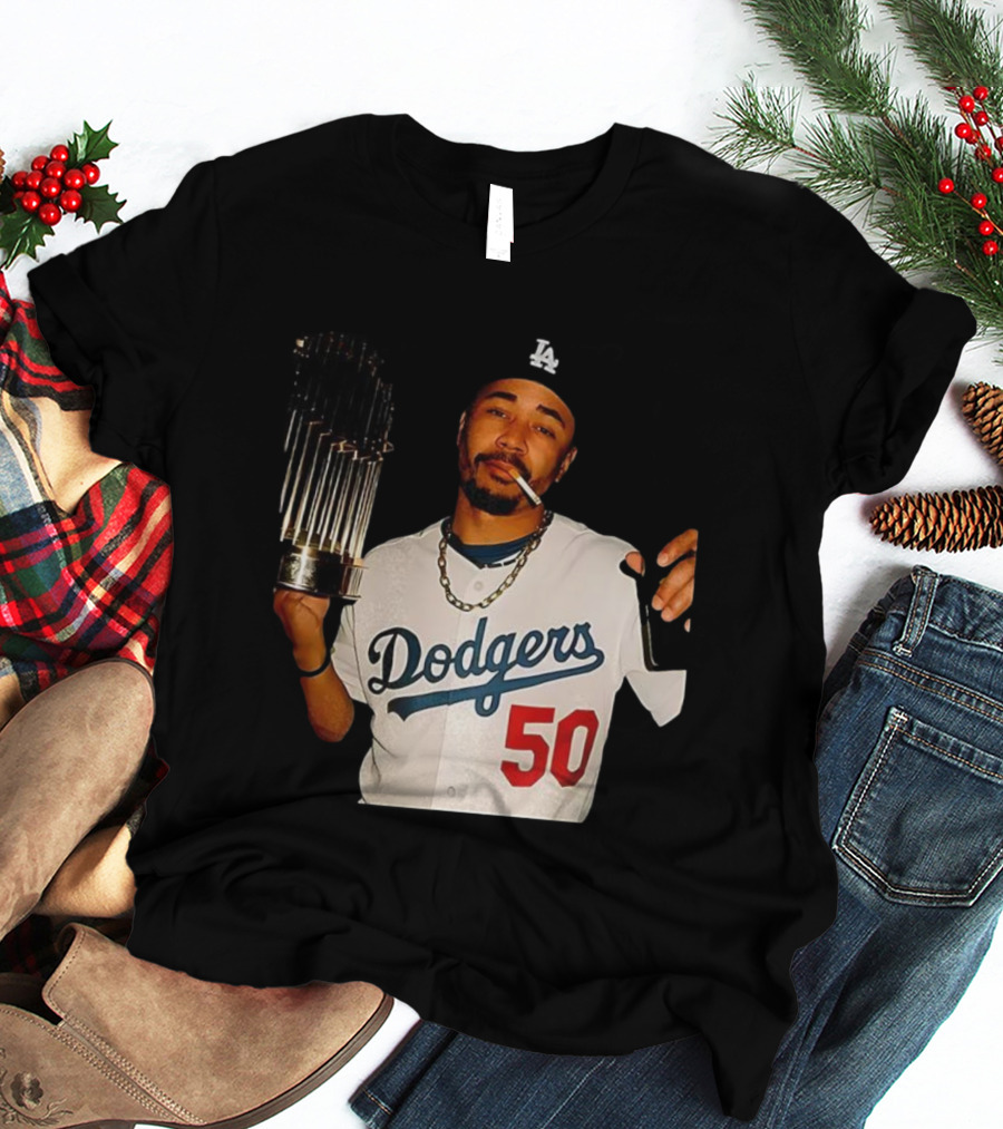 Mookie Betts Dodgers 2025 World Series Champions Celebration Smoking Topps T-Shirt