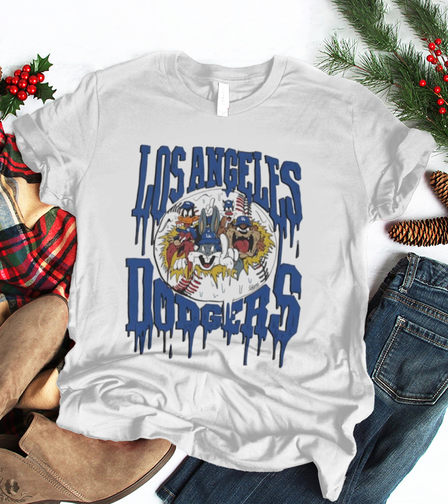 Los Angeles Dodgers Looney Tunes Dripping Vintage Style T-Shirt