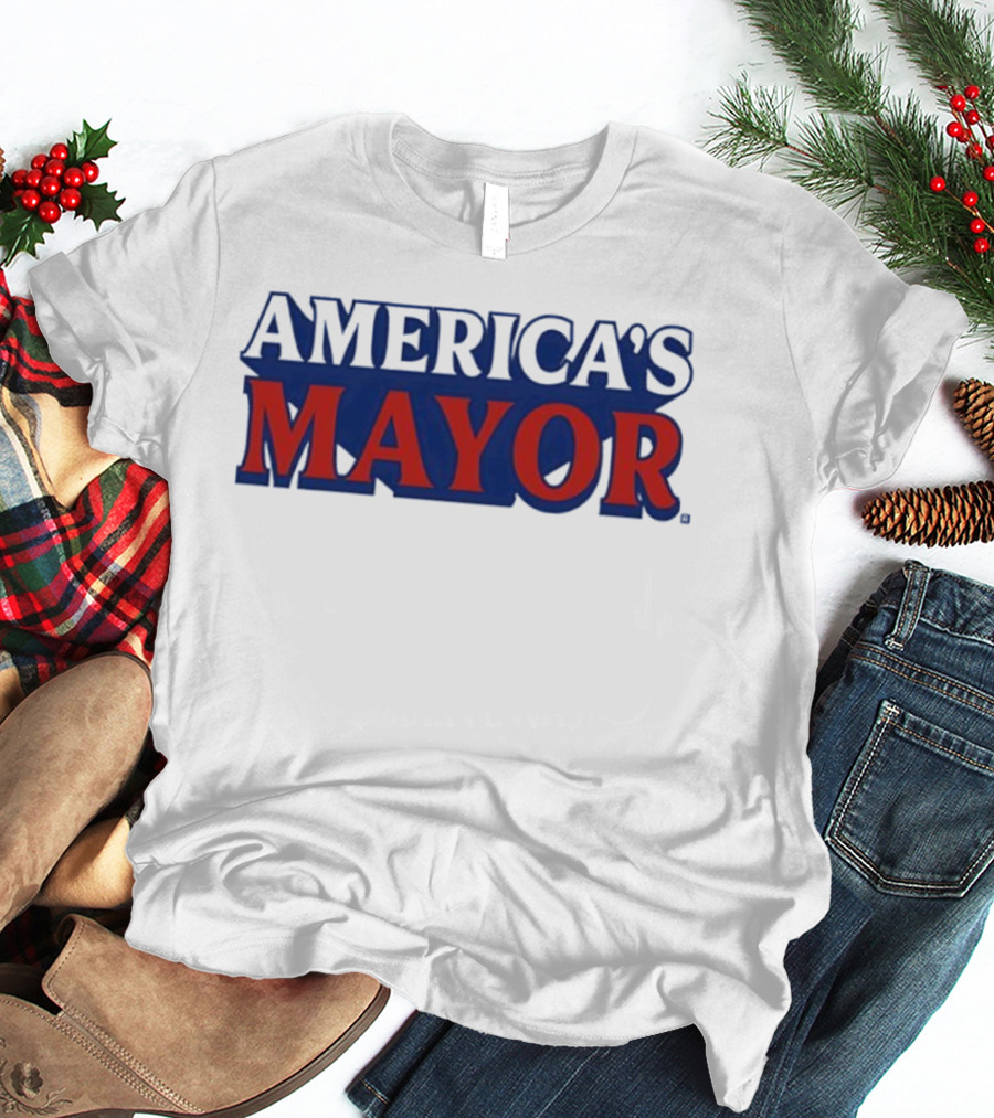 Aidan Hutchinson Number 97 Face Illustration T-Shirt