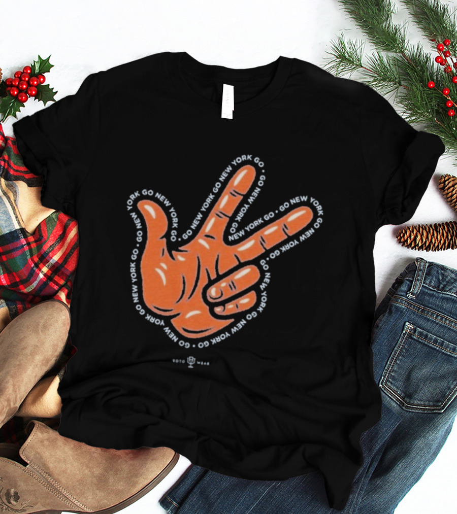 New York Knicks Go 3PT Hand Gesture Celly T-Shirt