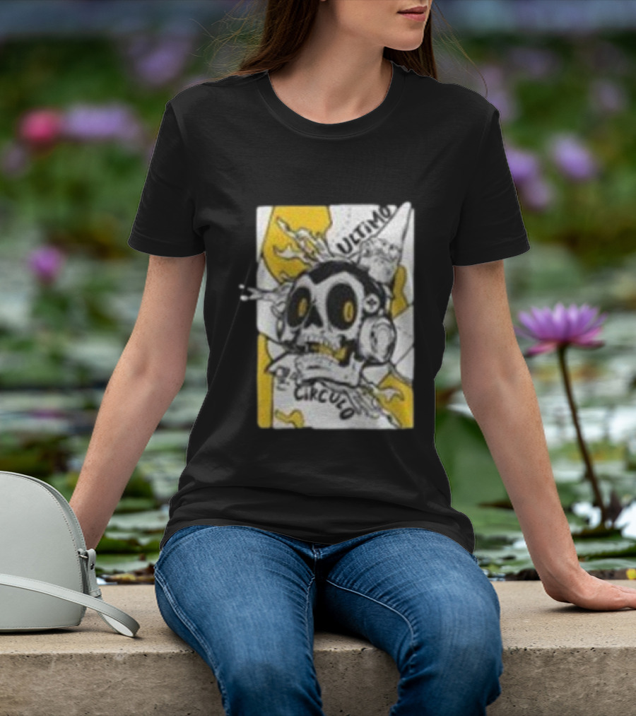 El Ultimo Circulo Legado Ghostcito Skull Headphones Explosion T-Shirt