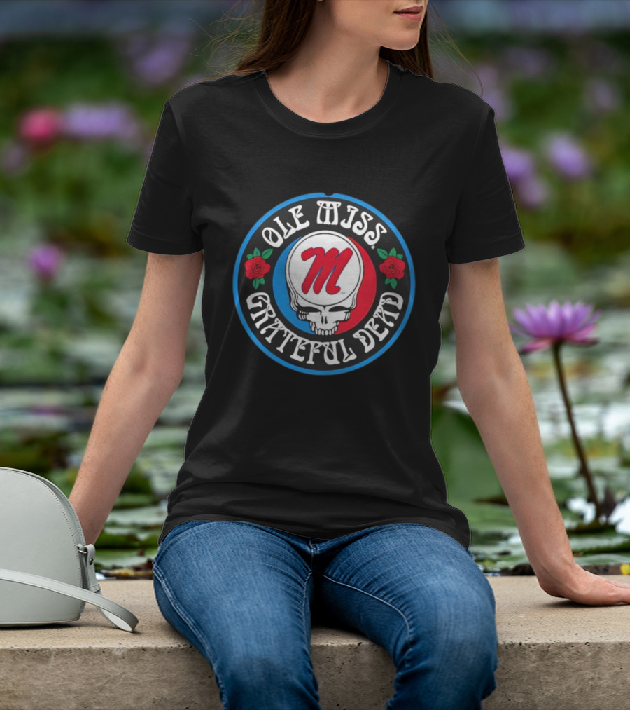 Ole Miss Grateful Dead Skull Roses M Logo T-Shirt