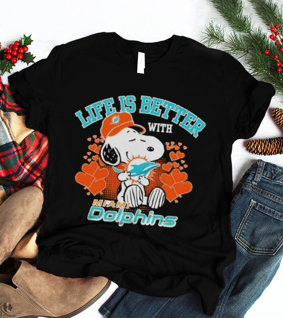 Snoopy Life Is Better With Miami Dolphins Hearts And Cap T-Shirt