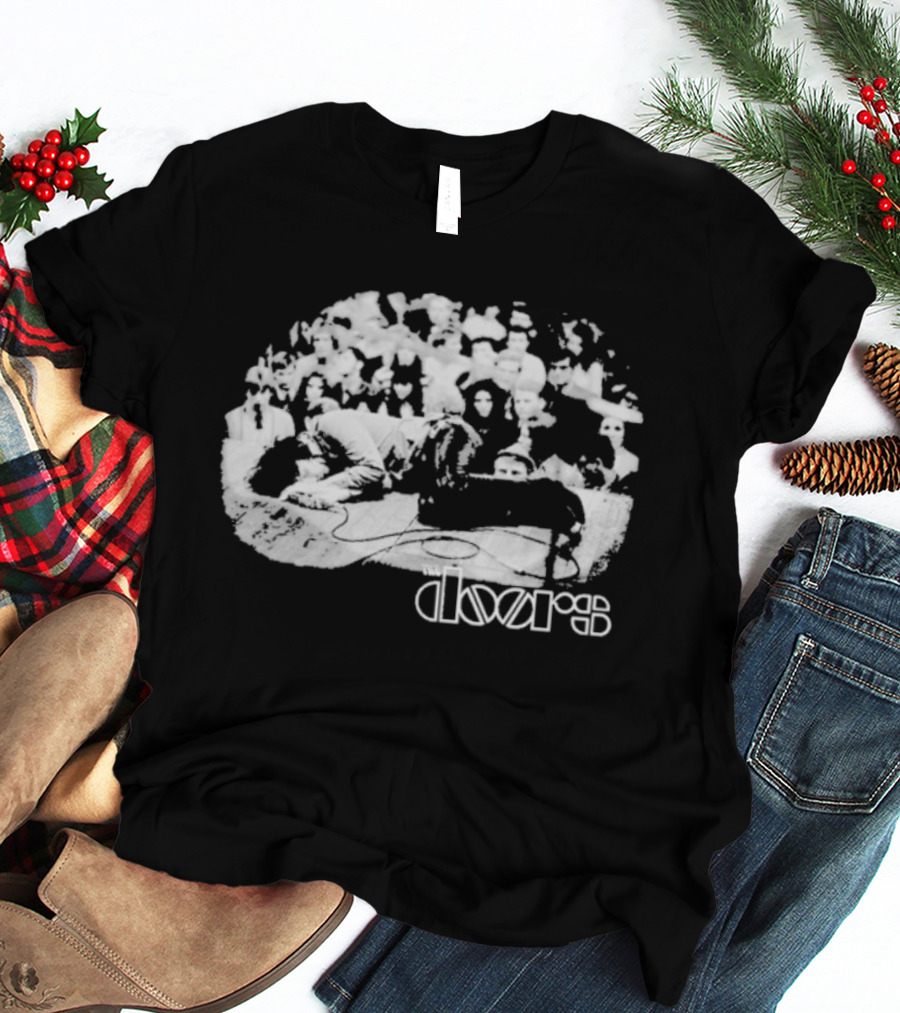 The Doors Jim Morrison Vintage Sleep Crowd T-Shirt