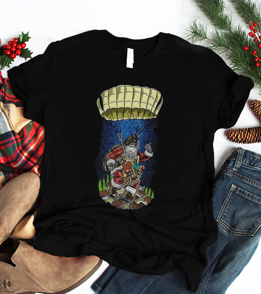Paratrooper Santa Bringing Christmas Cheer By Air T-Shirt