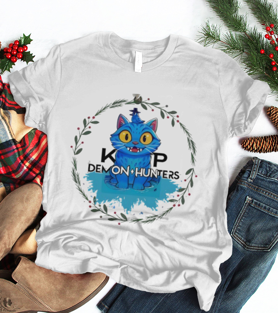 K-pop Demon Hunter Derpy Christmas Ornament Cute Blue Cat T-Shirt