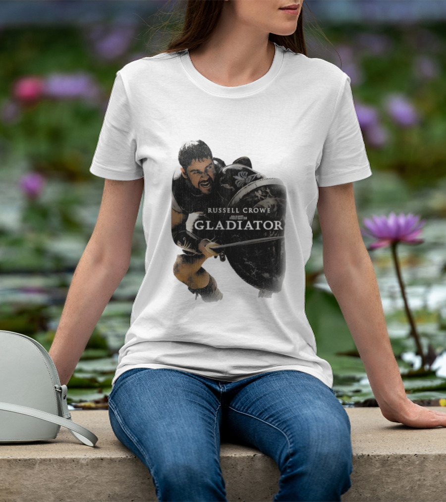 Russell Crowe Gladiator Ridley Scott Movie Character Shield Sword T-Shirt