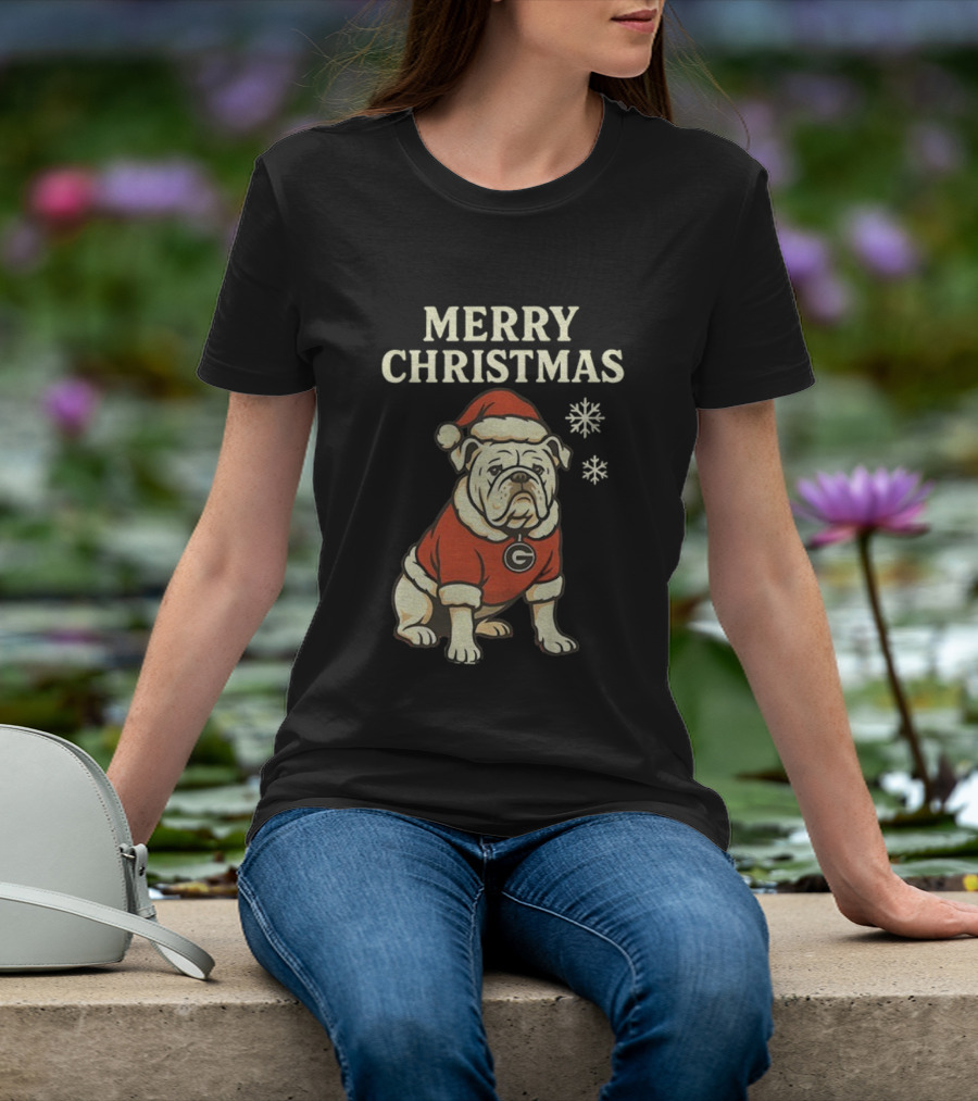 Merry Christmas Georgia Bulldogs Santa Bulldog Snowflakes T-Shirt