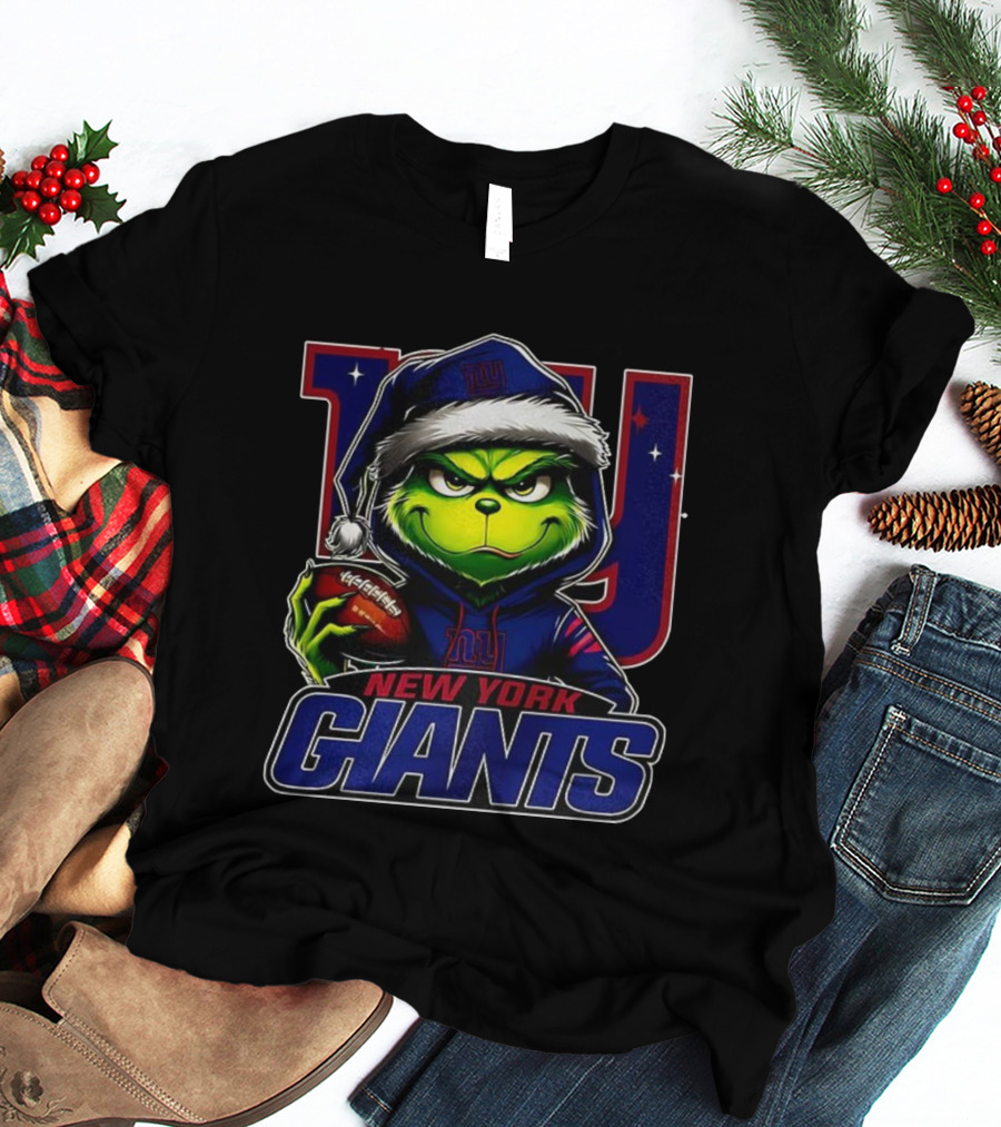 Grinch In Santa Hat Holding Football New York Giants NFL Christmas T-Shirt