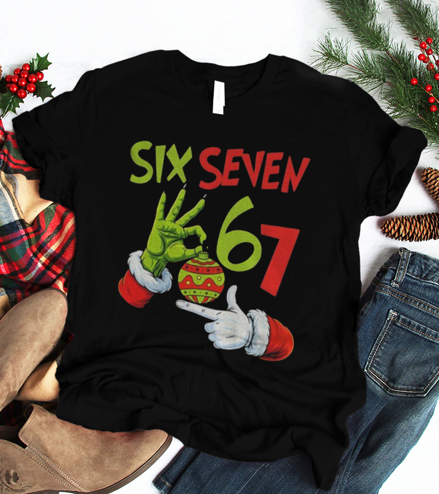 Six Seven 67 Grinch Christmas Bauble Merry Christmas T-Shirt
